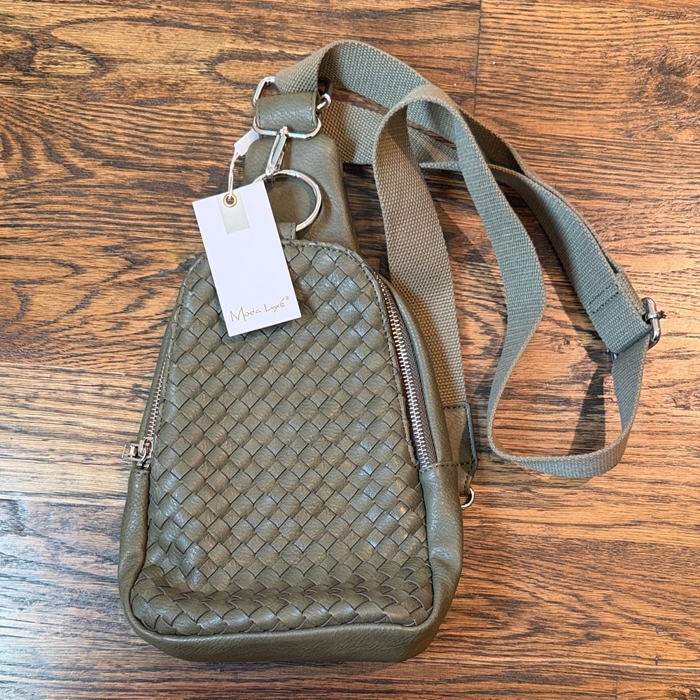 Moda Luxe Olive Crossbody Bag